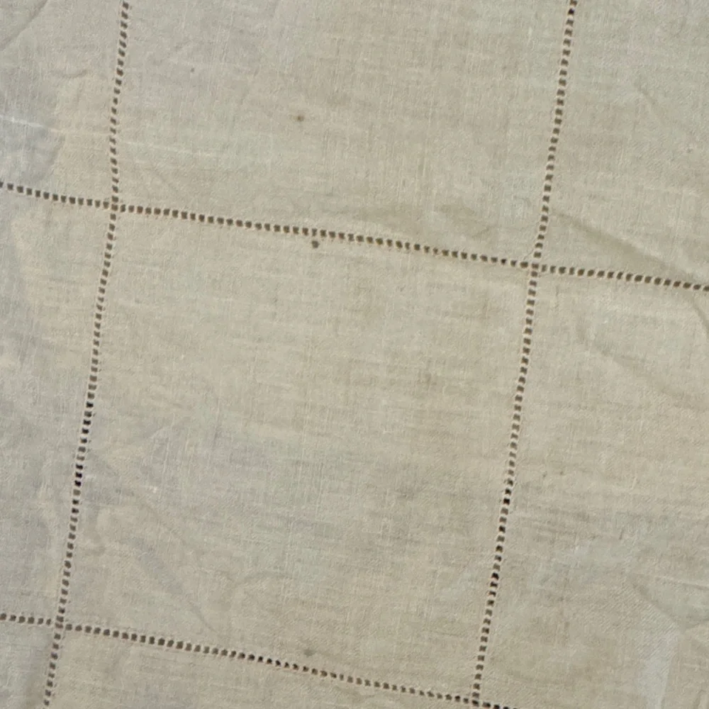 Elegant Lace Table Runners in Cream and White